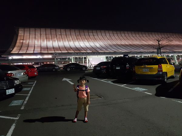 帶孩子一起去馬來西亞1【出發/吉隆坡】2016/08-->桃園國際機場出發-->Plaza Premium Lounge環亞機場貴賓室-->搭乘全亞洲航空AirAsia X前往吉隆坡