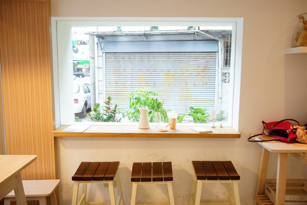 台中美食~Mr. Milk 酪農先生 童話穀倉風的奶製品專賣店 目前都有85折的優惠喔！