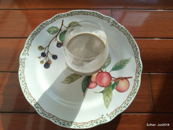 「來呷甜甜品」天然手作豆漿系列 --- 不只甜品冰品好吃，還有多種風味有機手作豆漿濃郁又美味!