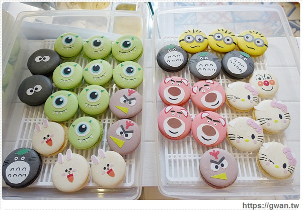 [台中美食●逢甲] 獨角獸冰工廠‧Cronutt台中可拿滋 - 超療癒 ❤ 造型馬卡龍、三眼怪甜甜圈 - 吃關關