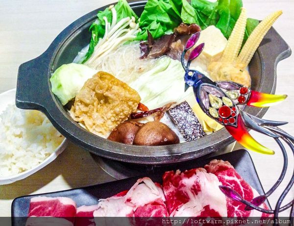台北小巨蛋站平價美食火鍋 太妃鍋 粵式養生小煲鍋 個人獨享 朋友聚餐 家庭聚餐快來喔!!