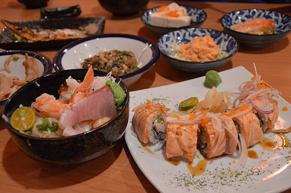 「神田食堂」~~台北大安日本料理推薦．東區巷弄間的平價日式食堂(信義安和站)