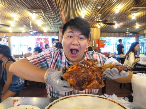 【宜蘭礁溪美食】礁溪甕窯雞(蘭陽礁溪總店)，宜蘭排隊名店甕窯雞，附設免費停車場!