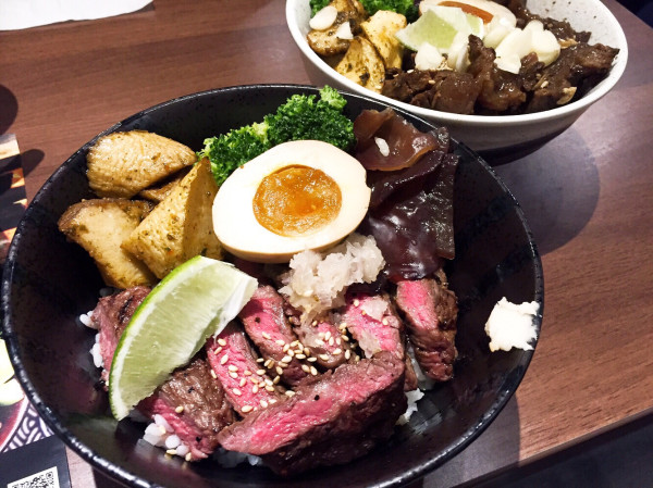 初牛 炭火直燒丼飯 台北內湖 CP值高的美味厚切牛排丼/內湖科技園區美食