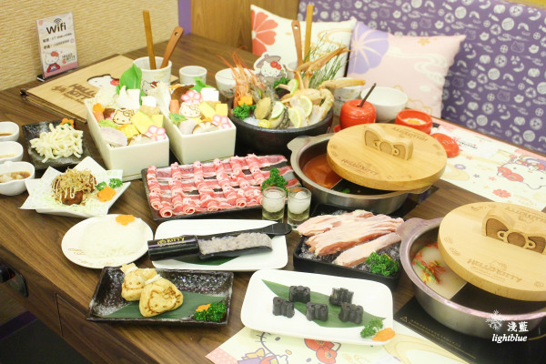 [ 小巨蛋站美食 ]  淺藍 × Hello Kitty Shabushabu 二號店～1/9新開幕，更多可愛kitty環繞，有特色包廂和單人鴛鴦鍋(文末贈獎)