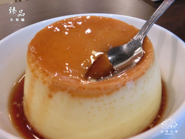 《美食推薦》【新北林口】臻品茶餐廳。林口三井outlet周邊美食 人氣平價港式飲茶餐廳 融合傳統與創意的港式點心料理 林口必吃美食推薦