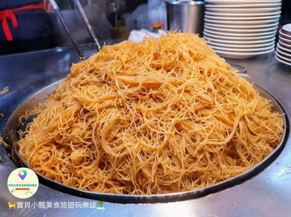 [食]台北 寧夏夜市 傳統好滋味 自然手工好味道 寧夏成記魷魚羹 炒米粉