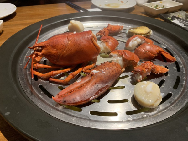 《桃園❤️中壢》獨一蒸氣鍋物，即蒸即食活體海鮮！每口都嚐得到大海の鮮味🦞🦀🦐