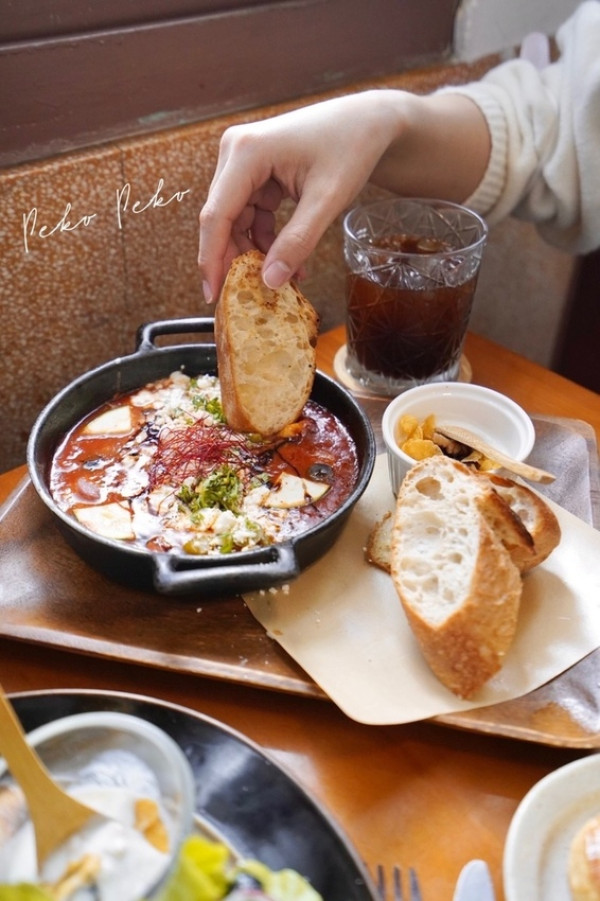 PEKO PEKO - 台南老宅早午餐，必吃自製鹹派及甘醇金萱茶，台南早午餐推薦