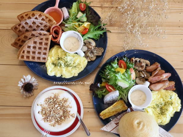 台中美食│CAFÉ Alfred _愛我的．咖啡〃結合乾燥花的早午餐咖啡館，網美必訪IG打卡點~        
      