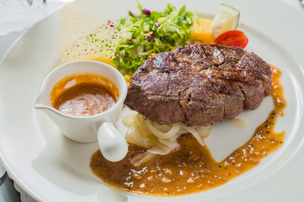 高雄美食 - 泰禾家泰風牛排 x 泰泰泰好吃的牛排