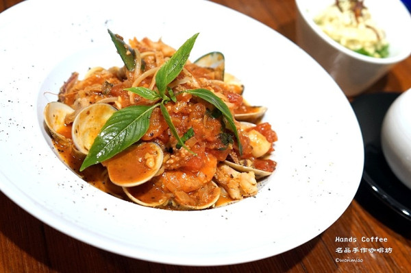 南京復興 / 義大利麵 ✿ Hands Coffee 名品手作咖啡坊 ✿  南義義式料理 / 義大利麵 / 咖啡 / 下午茶 / 鬆餅 / 不加收服務費 / 不限時  推薦 (完整菜單/價目表)