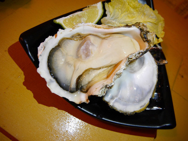 WareHouse NO. 128超狂手掌巨無霸牛奶蛤蠣不只吃居酒屋也要飛標玩到爽