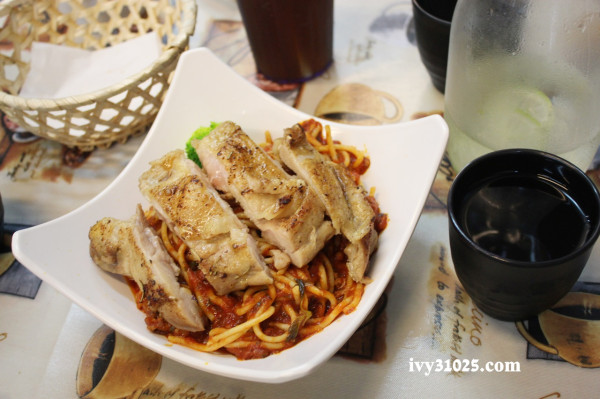 俏Ciao平價義大利麵適合來台南午晚餐/朋友聚餐的好地方