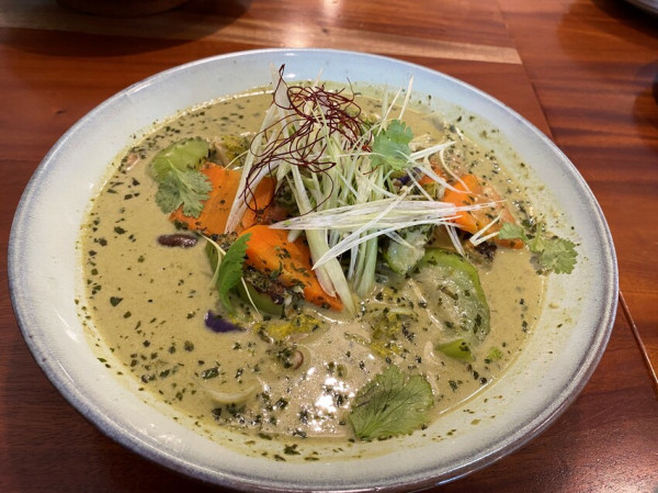 【台中 蔬食】Enrich restaurant & café 花式蔬食餐廳，無肉也不俗的精緻料理