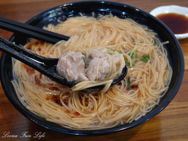 台中 西區|錢线肉粳麵線。天冷最愛熱騰騰的麵線啦!|新店報到