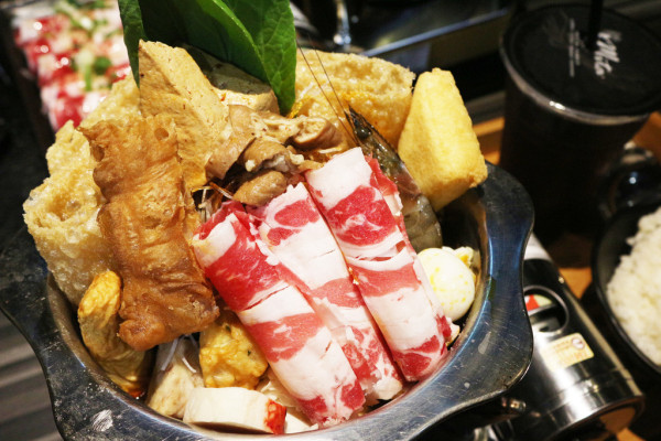 台南永康-千荷田鍋物專賣 米塔集團旗下親民平價火鍋