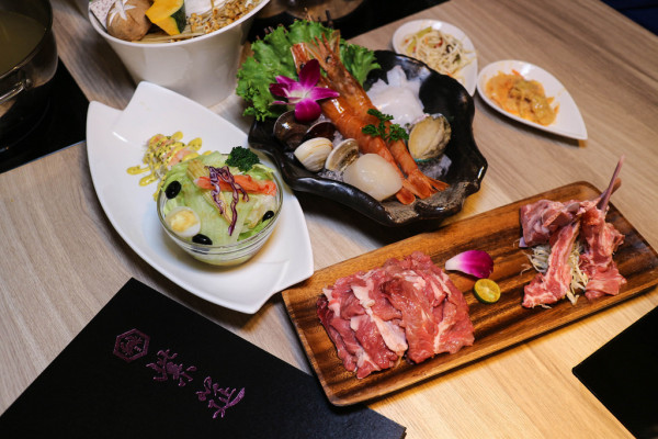 (國父紀念館站)紫筵精緻火鍋,活體海鮮精緻火鍋,台北東區火鍋,聚餐約會地點,延吉街火鍋