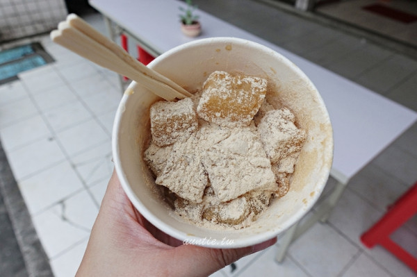 【台北】涼粉伯 六十年老店麵茶涼粉 濃濃古早味必吃點心 萬華區 - 水晶安蹄 不務正業過生活
