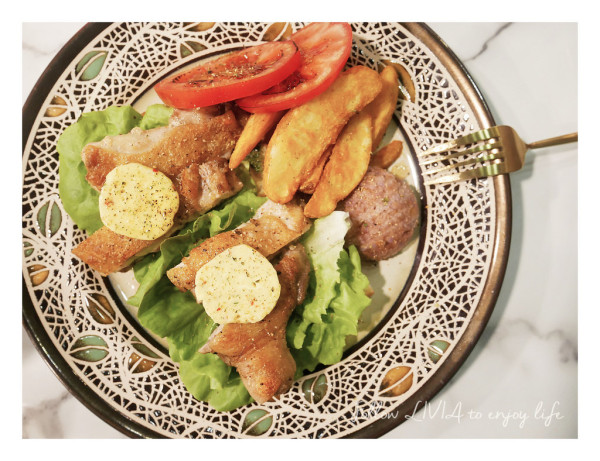 美食餐廳║ 台北中正區 捷運台北車站 Jungle Plan 叢零計劃  IG打卡美食/IG必去必拍照/拍照餐廳 森林少女系餐廳 ❤跟著Livia享受人生❤