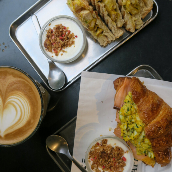 【台北 士林區】芝山隱世般Caffe‘ Ruelle 巷子咖啡館 平價不限時早午餐