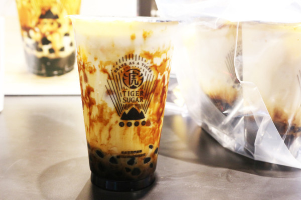 台南東區-老虎堂黑糖波霸 台中排隊飲品進軍成大學區