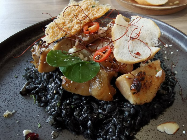 【台灣，桃園，中壢】生活日常美食～NO.17 White House。（中央大學美食）