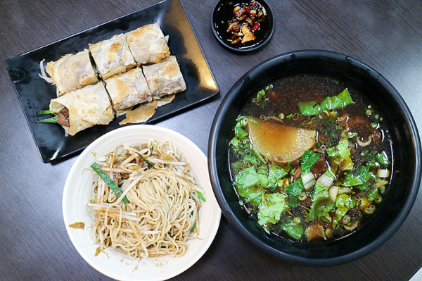 【小琉球美食】老北方蒸餃麵食專門店 小琉球無塑環保旅遊