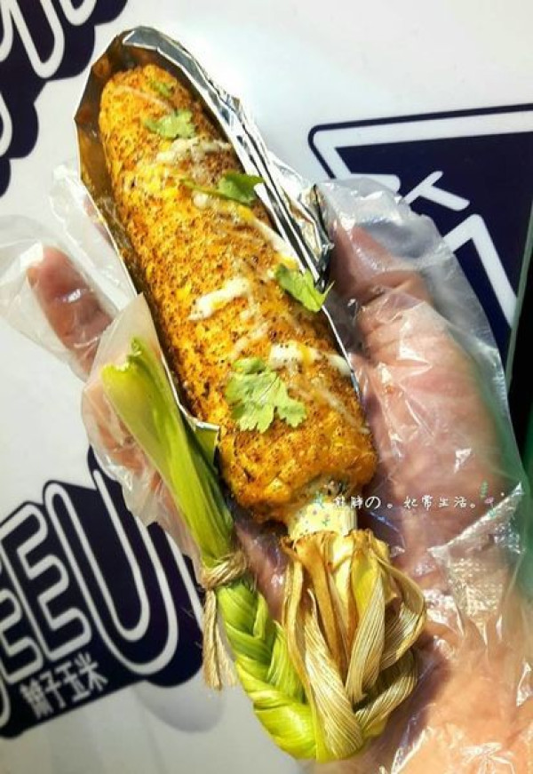 【台中】用玉米的葉片編織成辮子的See You Tomorrow 辮子玉米★打造出特色美食★口感層次分明★好吃★