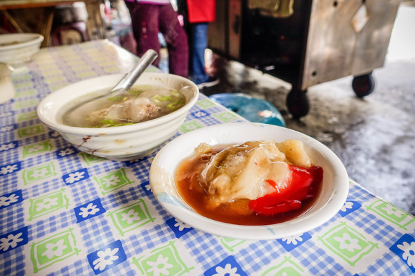 三代肉圓車Ｘ魔王 高雄三民區 傳承三代的古早味肉圓 南部才有的肉圓湯一定要試試 內文有店家資訊