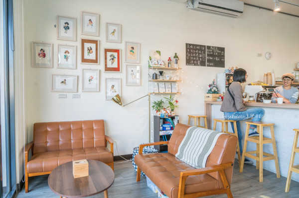 桃園高鐵站必喝咖啡｜Puzzle// 去你的咖啡// the way to your coffee 不限時插座咖啡、手作甜點、超值牛肉咖哩飯（加飯、醬不用錢）、早午餐、手沖咖啡 