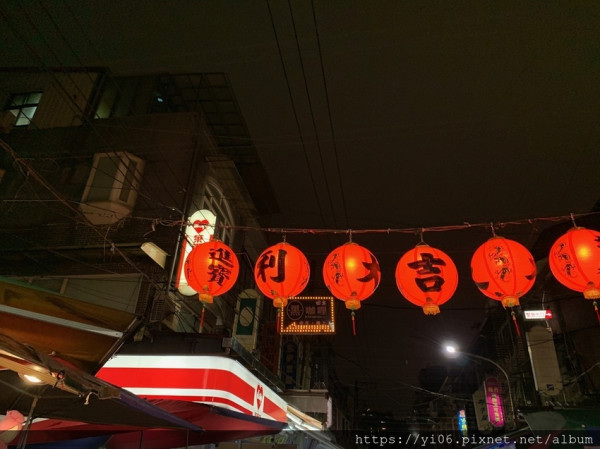 【台北六張犁/信義安和】隱身通化街/臨江街夜市小巷~田樂黑咖哩