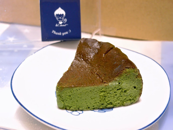 曾說不愛起司的我，可能要改口。《威力甜點做什麼》抹茶巴斯克乳酪
