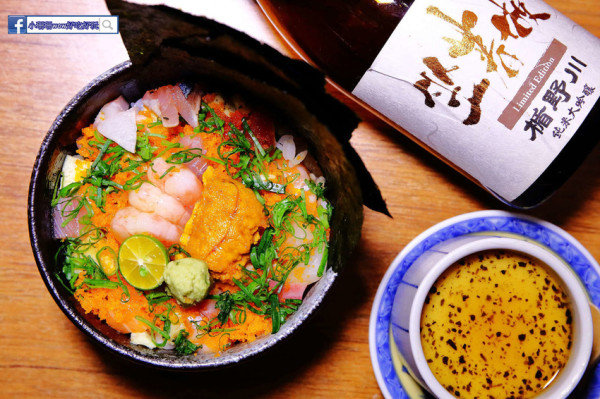 【食。中壢】坐著做。海鮮丼飯專門店〜巷仔內美食，老饕才知道的隱藏版，超大份量創意丼飯，海鮮多到看不到飯！