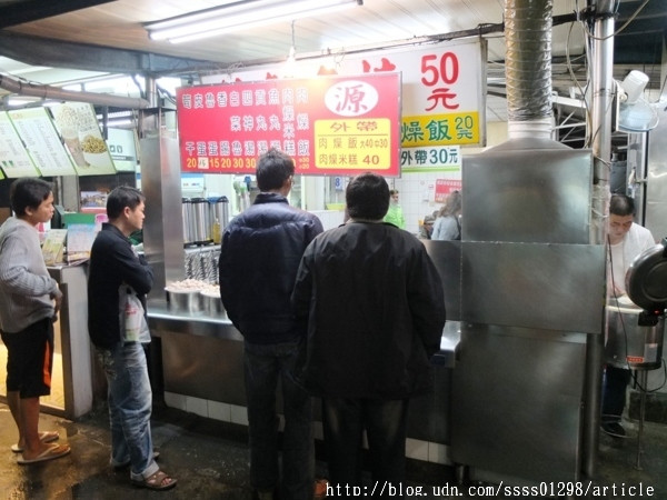 【美食特搜。屏東市】屏東夜市源肉燥飯。深夜限定 凌晨一點才開門 在地人激推肉燥飯 屏東夜市美食篇