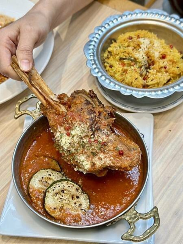 台北市南港區[南港美食] MADO土耳其餐廳 公司總動員 龍總有好康! 慶開工! 買一送一 #南港軟體園區美食 南港展覽館美食 @