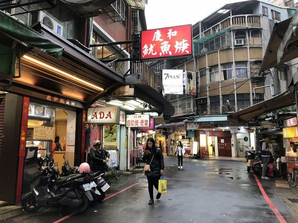 ＝板橋美食＝ 『慶和魷魚羹』捷運府中站：羹麵愛好者必訪！一試成主顧的好味道。