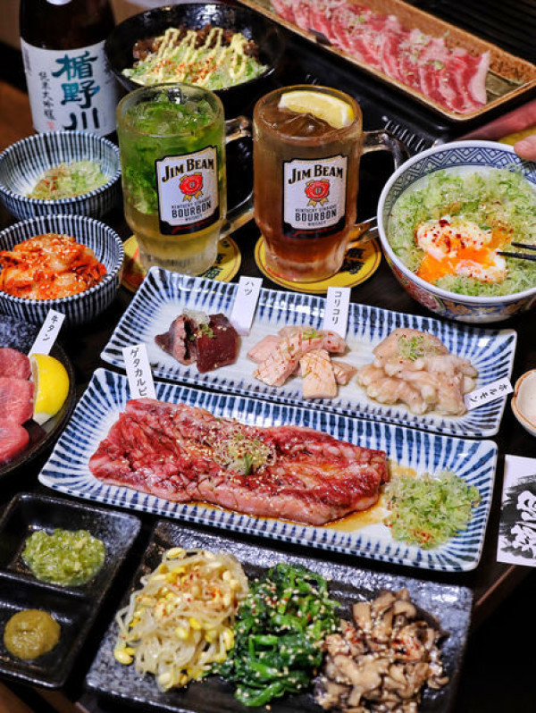 【台中x食記】燒肉本氣。俺達の肉屋二店。送肉肉優惠活動越矮送越多。罕見日式內臟燒烤。華美街。台中宵夜。