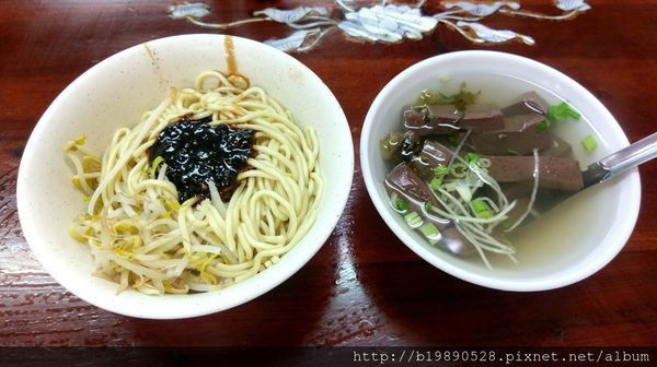 【美食】新竹.竹北-林記麵食館(原曾家乾麵)@甜醬麵/貢丸麵/炒飯/滷肉飯/竹北博愛街