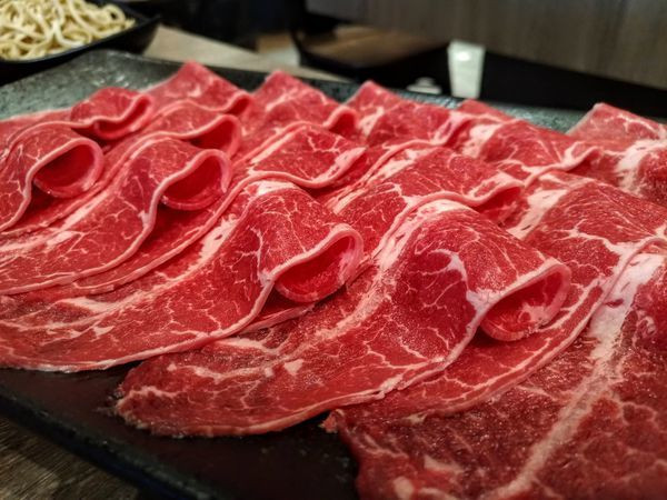 【桃園市區美食】牧石鍋物｜有什麼比和我一起吃火鍋更重要呢？