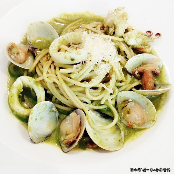 【新莊美食記】安格魯 Angolo PASTA義大利麵餐廳/回頭率超高的新莊美食/近捷運新莊站平價小店