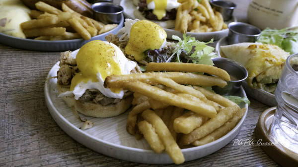 貳樓-公益店 SECOND FLOOR CAFE 美式風格氛圍 早午餐許擇性多…讓人好糾結!