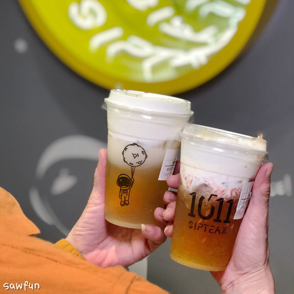 【台北美食】1011 SipTea 厚實奶蓋飲料 席捲中山站 誠品南西上班族的新選擇 太空宇宙裝潢