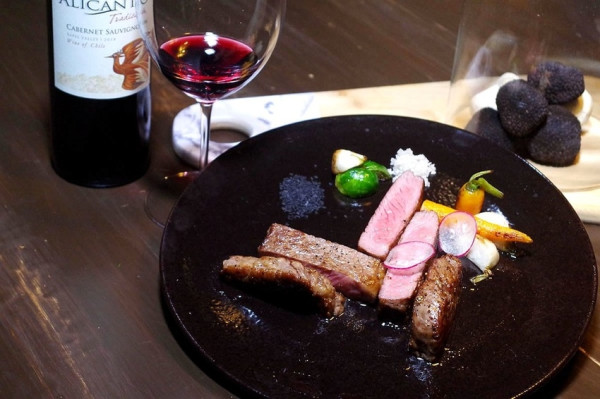 [排餐．無國界料理．商業午餐]隱藏在民生社區高檔約會無國界料理餐廳．商業午餐平價又好吃．張記洋行 Zhang Brothers Bistro