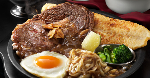 信義區牛排新開店！268元排排沾鐵板牛排，DREAM PLAZA美食優惠先看。