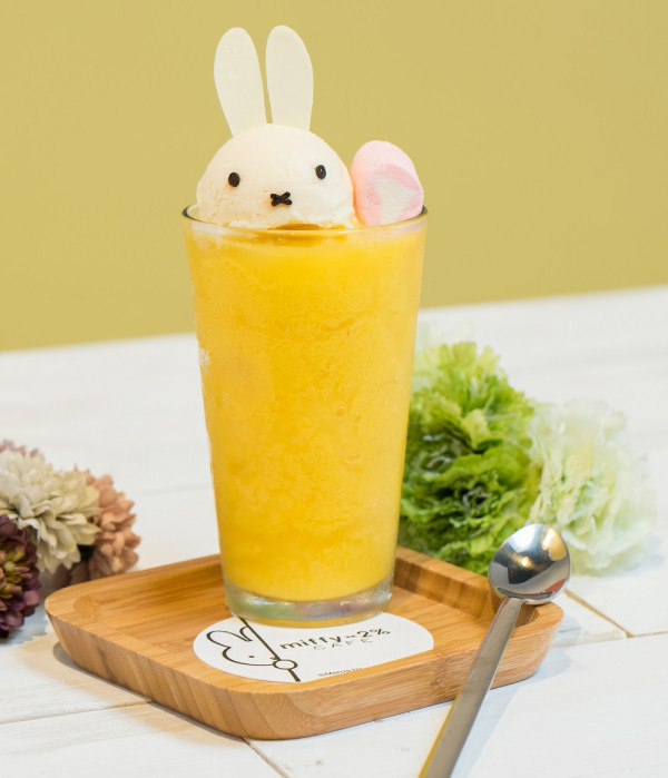 這就是屬於夏天的味道！GlobalMall環球購物中心主打芒果系冰品，酸酸甜甜的台灣芒果就是讚啦。