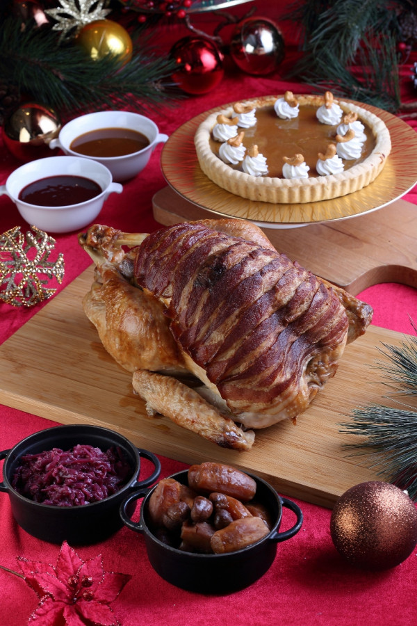 想吃美食免出門！亞都麗緻感恩節火雞禮盒預購，品味星級饗宴更輕鬆！