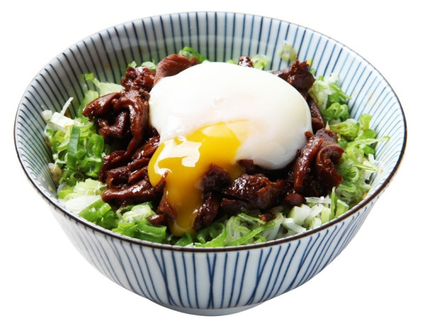 丼飯控請注意，連續兩天100 碗牛肉丼飯免費送您吃！7/02、7/03板橋大遠百美牛感丼祭！