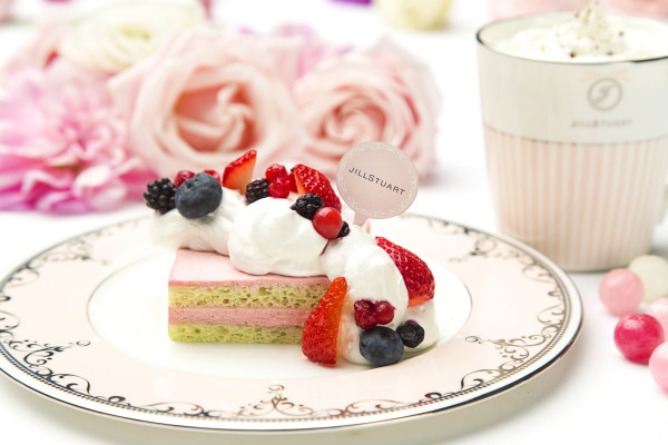 彩妝跨足餐飲業！「JILL STUART Beauty 甜蜜午茶遊樂園」夢幻登場！
