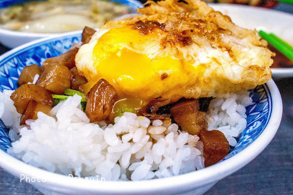 台南人不想說的「台南中西區美食」！台南在地人不會想告訢你的15間台南中西區美食，從台南早餐吃到台南水果。